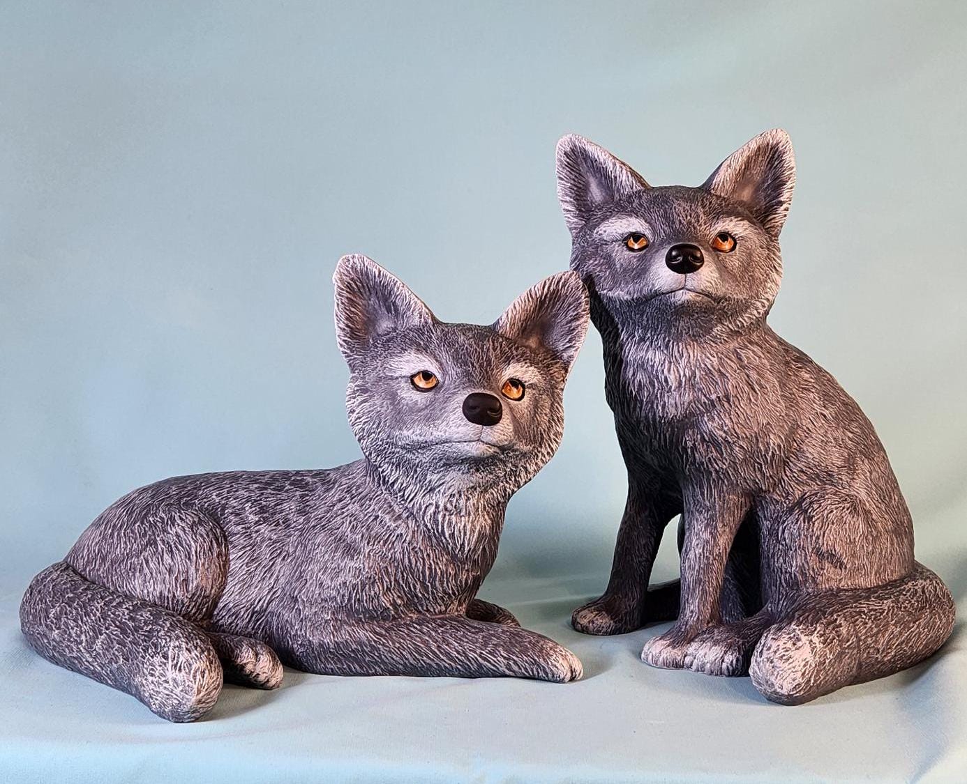 Lifelike Gray Woodland Fox Pair Sculpture - Handcrafted Forest Animal Figurines for Home Decor