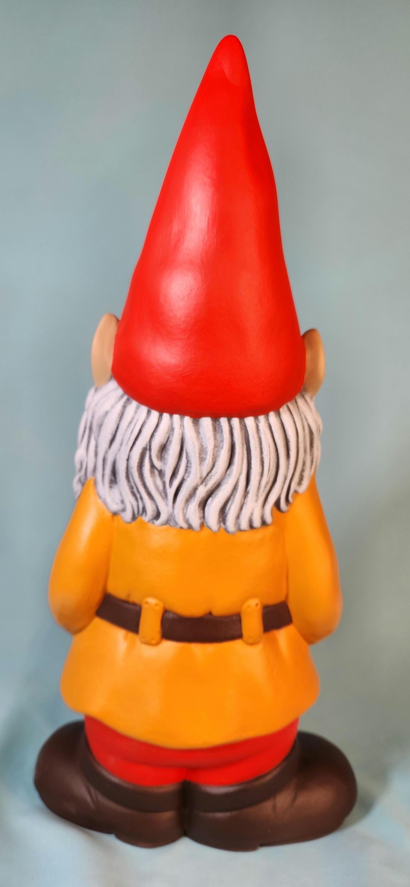 Garden Gnome Outdoor Statue - Yard Art Garden Decor - Ceramic Gnome figurine