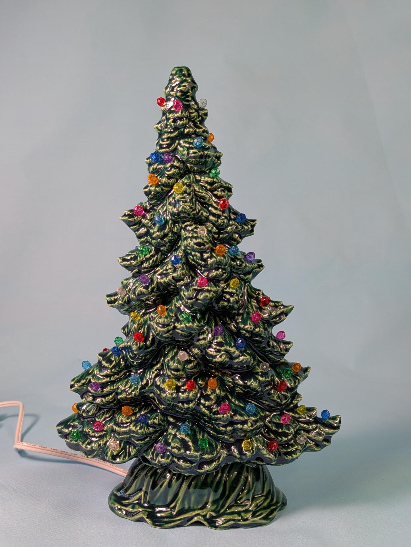 Tampa Bay 12-inch Bluegrass Christmas Tree Ornament - Shallow Depth Holiday Home Decoration