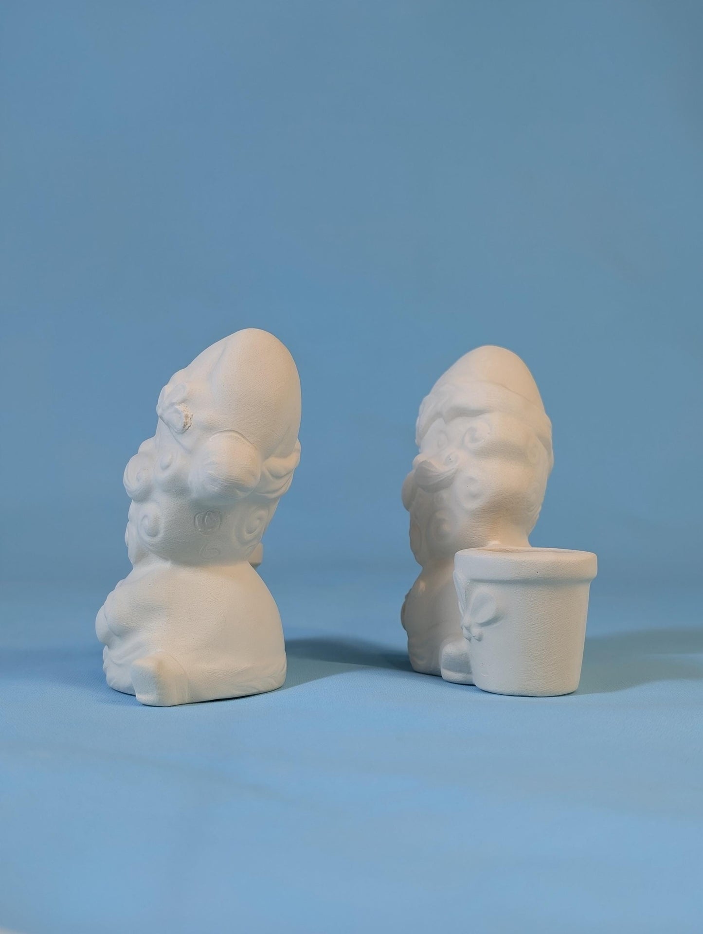 Adorable DIY Santa Claus Candle Holders - Paintable Christmas Decor Set for Festive Crafting