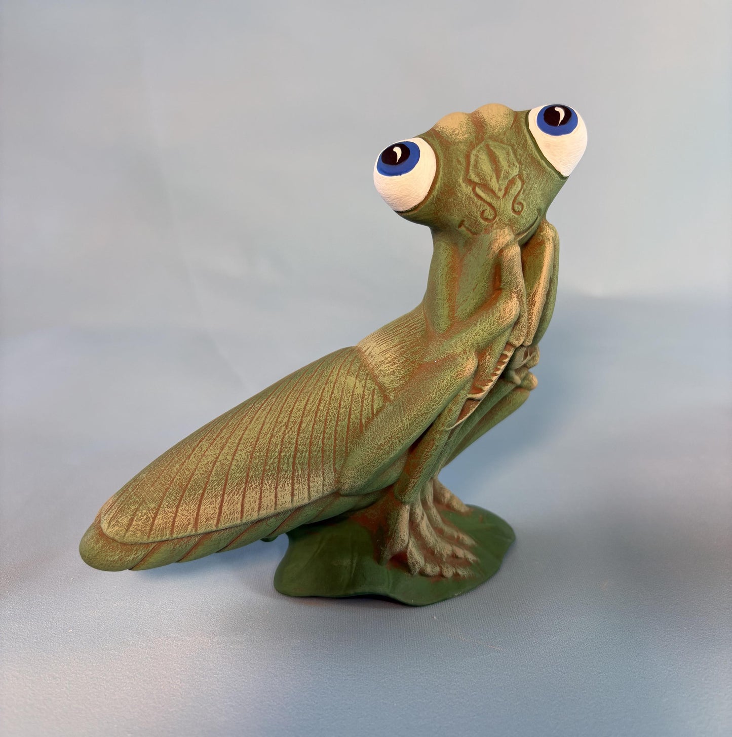 Handmade Ceramic Praying Mantis Sculpture | Unique Insect Art Decor | Entomology Gift for Nature Lovers | Collectible Mantis Figurine