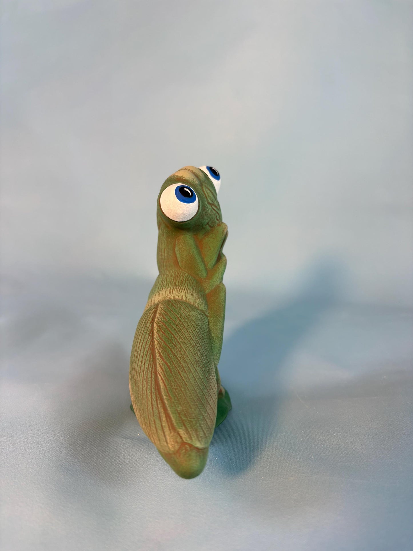 Handmade Ceramic Praying Mantis Sculpture | Unique Insect Art Decor | Entomology Gift for Nature Lovers | Collectible Mantis Figurine
