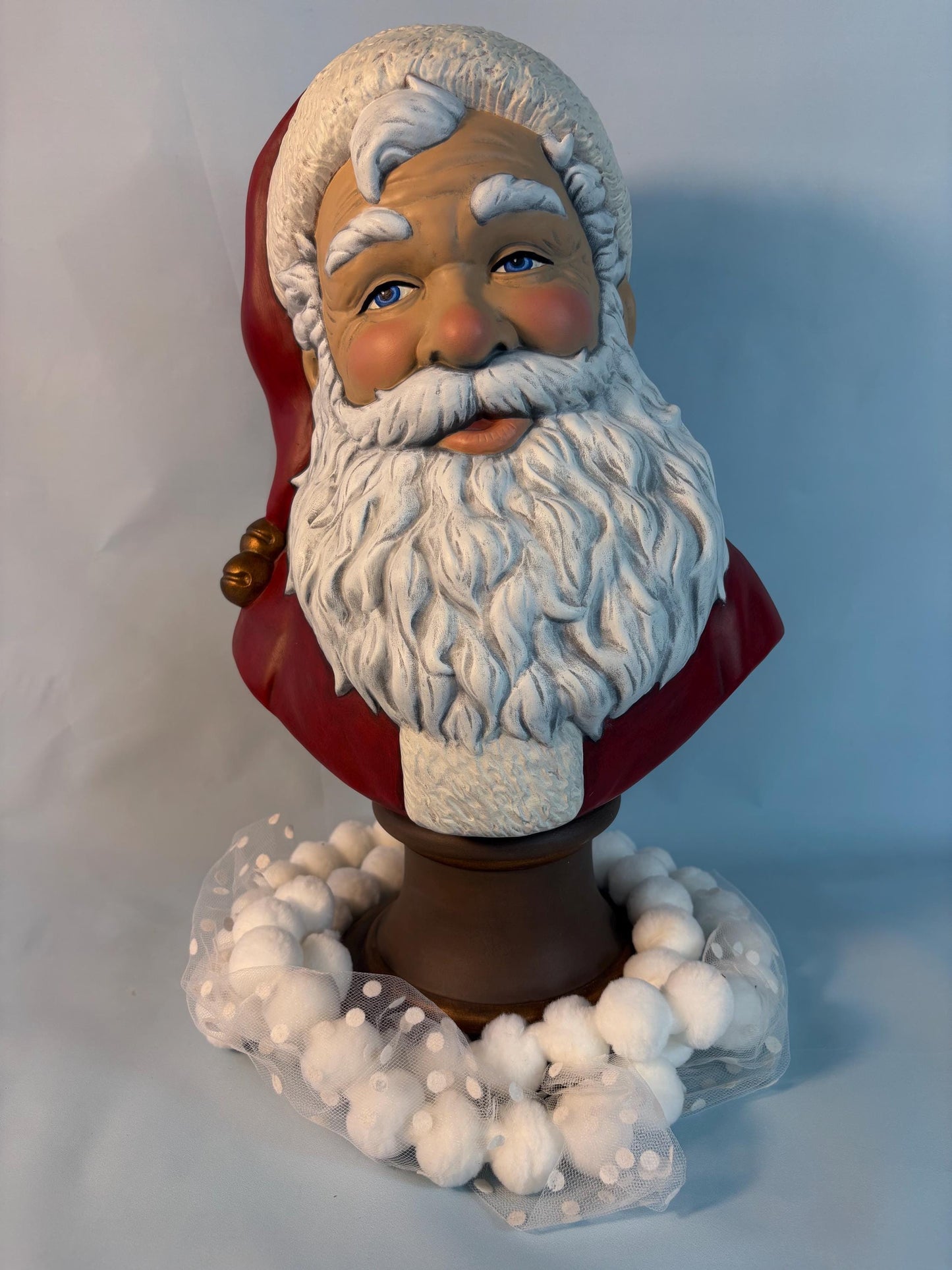 Beautiful Santa Bust Ceramic Decor