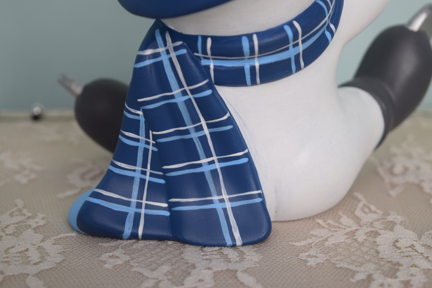 Snowman decor - Ceramic snowman - Snowman with ice skates - Snowman with scarf and tophat -crying snowman - falling down snowman - gift idea - Teresa's Ceramics