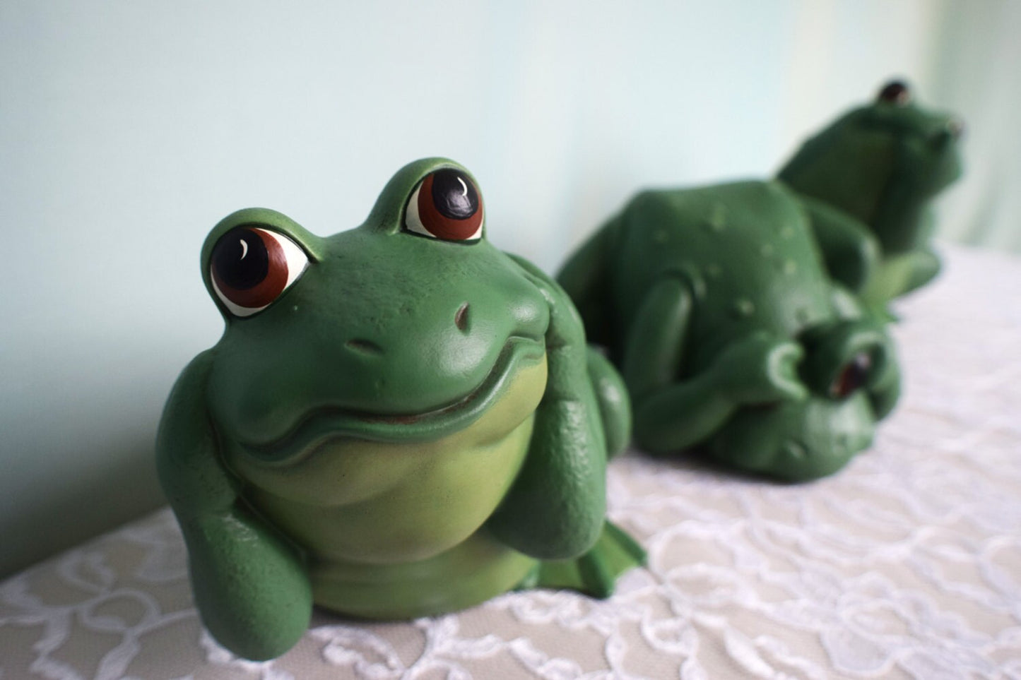 Whimsical Ceramic Hear No Evil Frog Statue: Garden, Patio & Outdoor Yard Art Decor